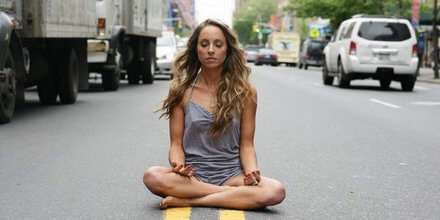 gabrielle bernstein stress tm transcendental meditation 03(1)